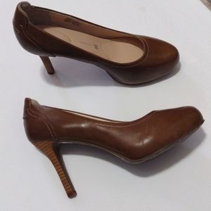 Rockport Brown Leather Round Toe Pumps Size 10.5